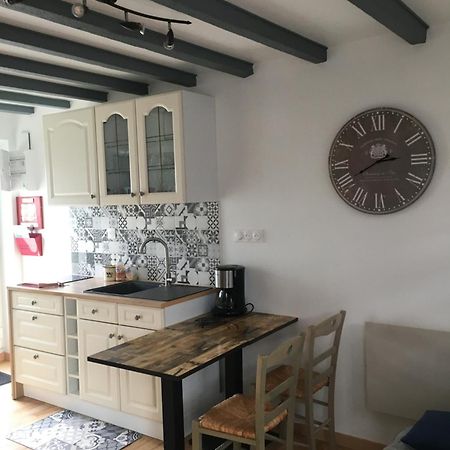 La Maison D'En Face Valliquerville 外观 照片